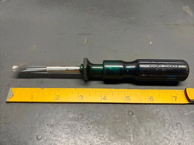 Vintage Quick Wedge No. 2354-SD Flat Head Screw Driver! Nice Shape! USA! - Image 1 of 4