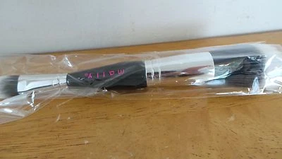 MALLY CEPILLO RUBOR DOBLE EXTREMO - NUEVO Foto 1 de 4