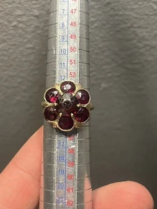 10K Solid Yellow Gold 7 Large Garnets Floral Ring Size 7 Read (4.37 Grams!) - Picture 1 of 22