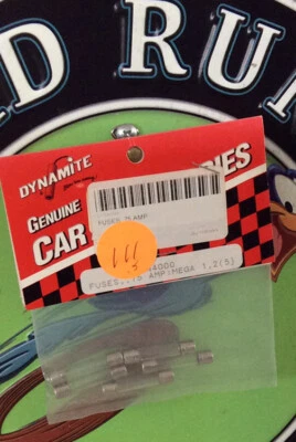 Dynamite RC Parts 0.75 Amp Mega Fuses DYN4000 - Image 1 of 2
