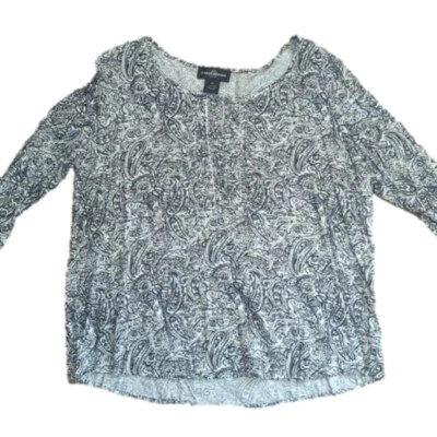 Blusa Karen Brooks 3X Paisley Negra + Blanca Foto 1 de 4