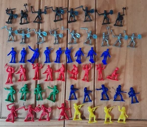 5cm Plastic Toy Figures Knights Police Firefighters Cowboys Indians Cake Toppers - Picture 1 of 8
