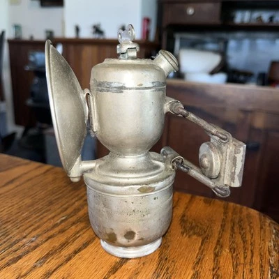 Antique carbide front bicycle light/lamp Made In England - Image 1 of 4