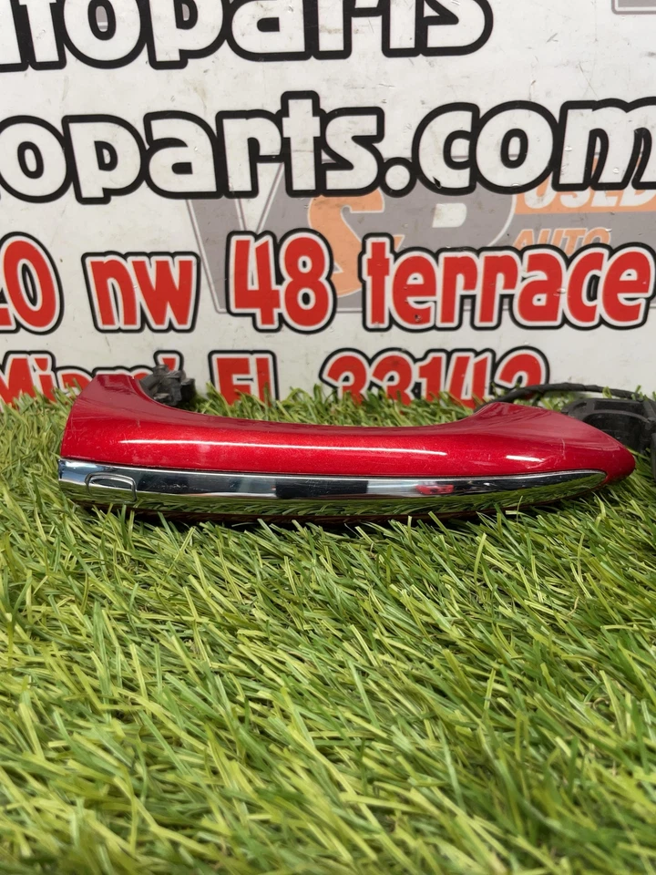 ✅ 2019 BUICK LACROSSE RIGHT OUTSIDE DOOR HANDLE PN:13509606 OEM Foto 1 de 3