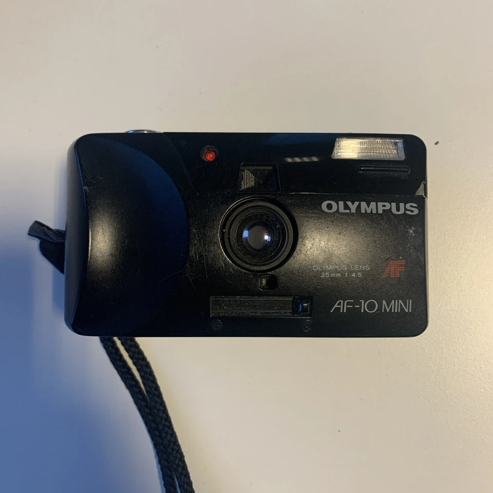 Fotocamera Olympus AF-10 Mini A Pellicola / Film Camera - Immagine 1 di 1