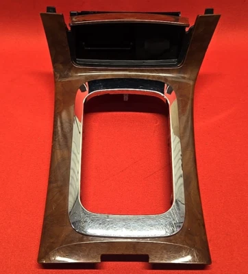 2007-2009 Saturn Aura Shifter Trim Wood Grain Ebony W/ Ash tray 22714521 - Image 1 of 4