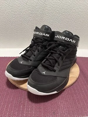 Jordan BCT Mid 3 negro - 848786-011 para hombre talla 10,5 - como nuevo Foto 1 de 4