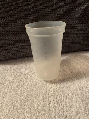 Tupperware Mix-Fix Mini 250 ml - transparent - Schüttelbecher NUR Messbecher  - Bild 1 von 4