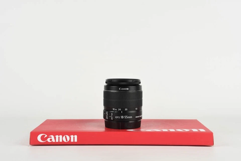 Canon 18-55mm F3.5-5.6 III  + 2 ANNI DI GARANZIA  - 2 YEARS WARRANTY - Immagine 1 di 1