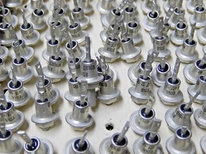 D816V / 1N4030 5W High Voltage Zener Diode Lot of 50pcs. - Picture 1 of 2