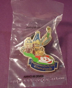 Disney Pin Werbe Energizer Happiest Celebration on Earth Disneyland Pin - Bild 1 von 2