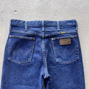 Vintage Wrangler Jeans Mens 30x34 Blue 937 Slim Denim Pants Western Work Cowboy - Picture 1 of 12