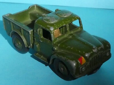 Camión de carga Humber 1 tonelada ejército británico Dinky Toys No. 641 original escala 1:45 Foto 1 de 4