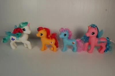 Figuras My Little Pony Hasbro Abeja Azul Nube Amarilla Mariposa Blanca Pnk Champiñón Foto 1 de 4