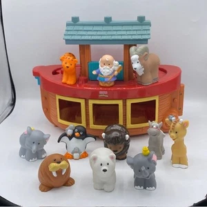 Vintage 2004 Fisher Price Little People Noah's Ark Playset 10 Animals & 1 Noah - Bild 1 von 3