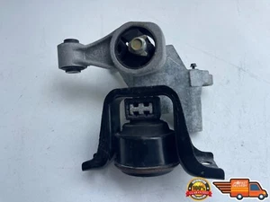 2011-2014 NISSAN JUKE NISMO FRONT RIGHT ENGINE MOUNT SUPPORT BRACKET OEM 11-14 - Picture 1 of 11