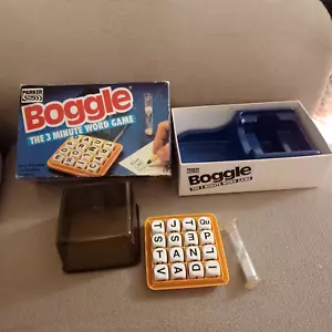 Boggle Family Fun Word Game - 1992 Vintage Parker 1992 - Picture 1 of 4