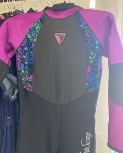 Vintage Henderson Youth Wetsuit Sz M Rear Zip Full Length Pink Black - Picture 1 of 9