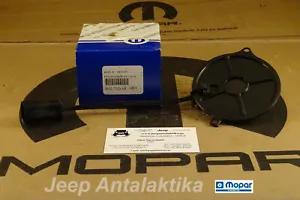 Ignition Distributor Plate Jeep Wrangler YJ / TJ 94-97 56027023AB New OEM Mopar - Picture 1 of 8