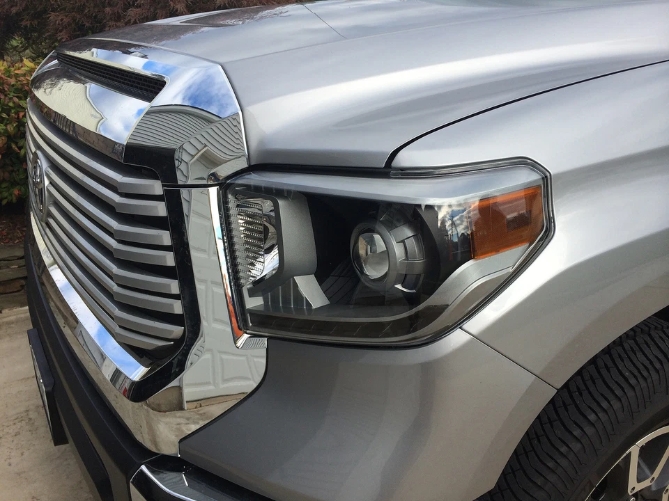 2014-2017 Toyota Tundra предварительно собранные МОДЕРНИЗИРОВАННЫЕ фары  - Изображение 1 из 1