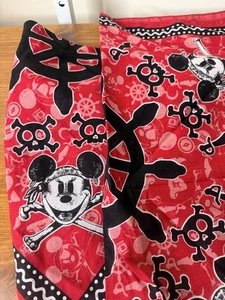 Disney Cruise DCL Mickey & Minnie Piraten Bandana 22" quadratisch - 2 - Bild 1 von 1
