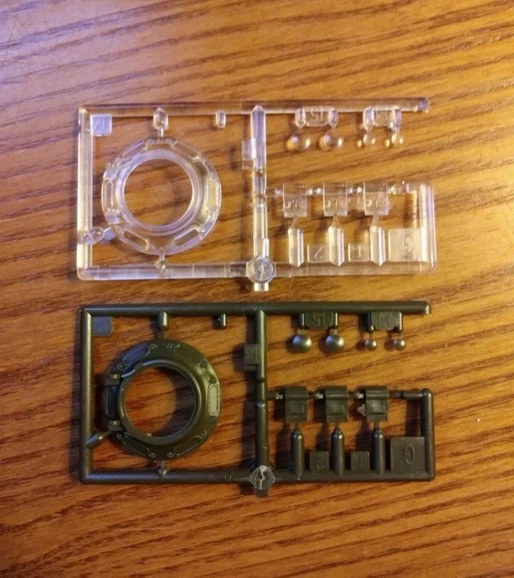 1/35 - Tasca/Asuka, 2 Sprues, Cupolas, Periscopes, & Lenses For Sherman Tanks. - Image 1 of 1