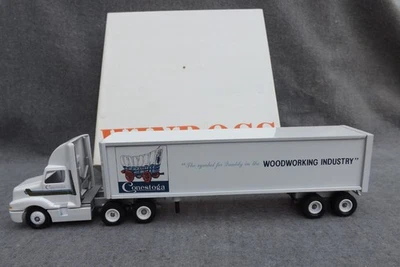 Remolque fundido a presión Conestoga Wood 1990 Winross East Earl PA camión vagón carpintería Foto 1 de 4