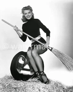 Vintage 1950s Halloween Pin-Up Photo Old Hollywood Actress - 16x20   PHOTO - Picture 1 of 1