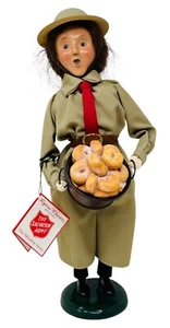 13” BYERS CHOICE SALVATION ARMY WOMAN W/BASKET OF DONUTS, 1992/2002 - Picture 1 of 7