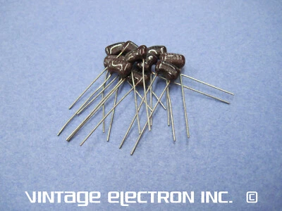 (10) NOS Cornell Dubilier Silver Mica Radial Capacitors: 560pF x 300VDC, 5%