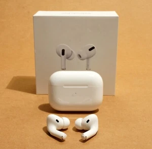 Apple AirPods Pro (1st Gen - 2019) - White - Boxed - Mint Condition - Genuine! - Zdjęcie 1 z 7