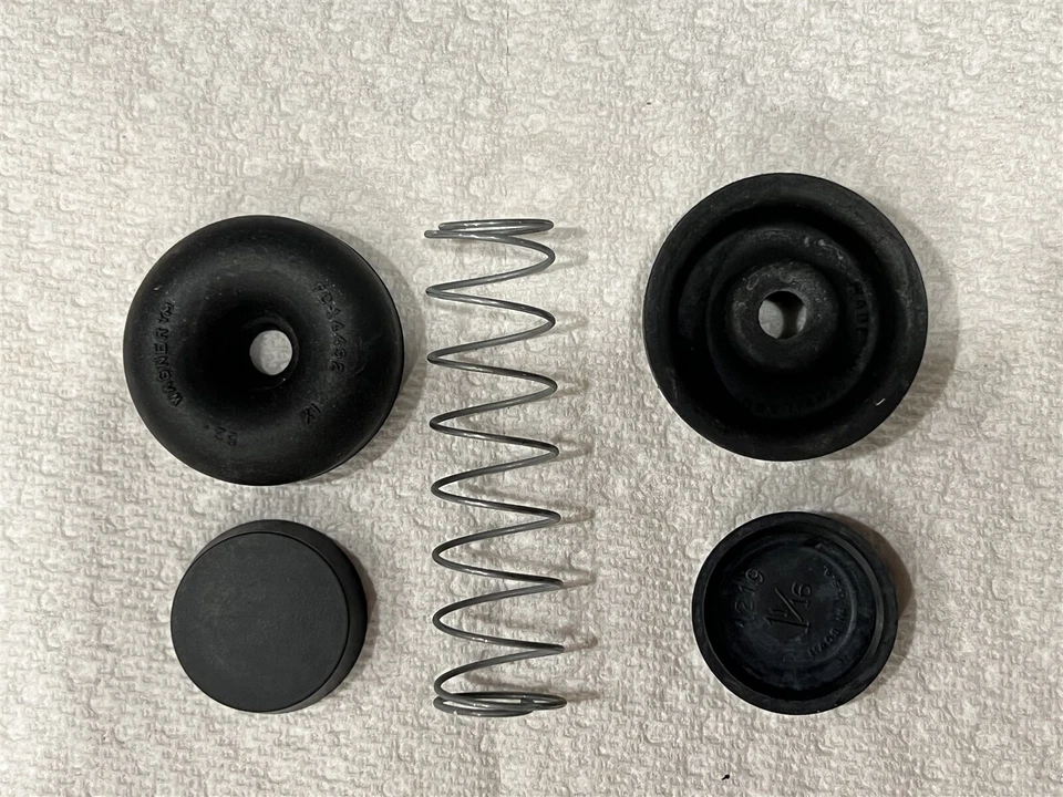 Kits de reparo de cilindro de roda de freio dianteiro 1935-36 Packard 120 120B (Qtd. 2) - Imagem 1 de 1