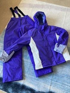 Girls Mountain Warehouse Ski Suit, Ski Jacket And Ski trousers Age 13 - Picture 1 of 4