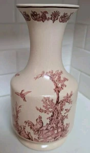 Vintage ROOSTER Chickens Red Victorian Style Ceramic Vase 7" - Picture 1 of 8