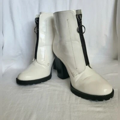 Botas al tobillo Simply Vera Wang para mujer blancas urogallo negras de tacón alto talla 8,5 Foto 1 de 4