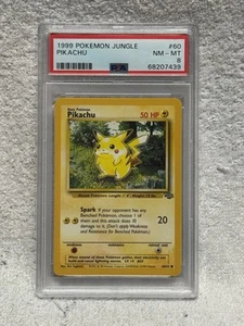 Pokémon 1999 JUNGLE #60 PIKACHU PSA 8 - Picture 1 of 2