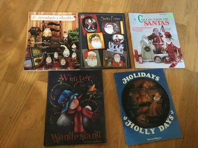 Lot of 5 Santa Winter Wonderland Tole Painting Books - Image 1 of 4