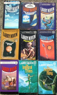 Lot of 9 Larry Niven Paperbacks Del Rey Ringworld/ Integral Trees & More! VG+ Foto 1 de 4
