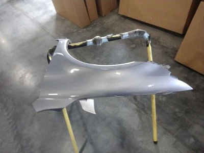 Guardabarros izquierdo del conductor con moldura basculante para 03-08 MAZDA 6 511182 Foto 1 de 2