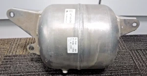 Air Suspension Pressure Tank 01-05 Audi Allroad - 4Z7 616 201 - Picture 1 of 7