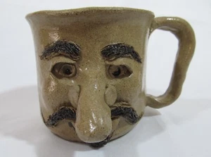 Taza Fea Coleccionable - Nariz Larga / Cyrano de Bergerac - Bronceada - Firmada Hammond - Imagen 1 de 7
