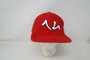 Wisconsin Badgers New Era eng anliegende Mütze asiatische Schrift Größe 6 7/8 - Bild 1 von 8