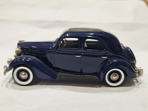 1948 Ford V8 Pilot Nautilus Blu 1:43 Lansdowne LDM30 - Foto 1 di 8