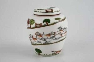 Crown Staffordshire - Hunting Scene - Ginger Jar - 144341G - Picture 1 of 1