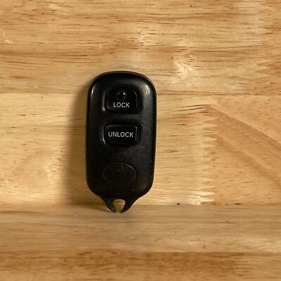 Llavero transmisor de entrada sin llave de pánico 3 botones negro Toyota para Lexus ES300 Foto 1 de 3