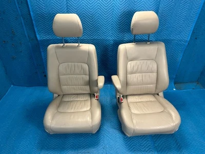Asiento delantero completo Lexus LX470 con reposacabezas par diestro y derecho marfil: LG00 2006 OEM Foto 1 de 4