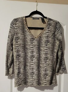 Liz Claiborne Black & White Zebra Striped Top Women's Size L 3/4 Sleeve - Picture 1 of 4