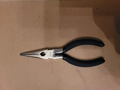 ALICATE DE NARIZ COM AGULHA LONGA WESTWARD 1UKJ9 - USADO - Imagem 1 de 2