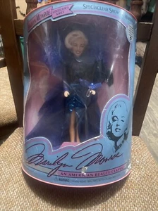 VTG MARILYN MONROE Collectors Series Spectacular Showgirl Marilyn Doll 1993 #rr1 - Picture 1 of 8