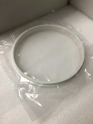 Varian 00-664166-00 Insulator, Cathode for 3180 Sputtering - Image 1 of 2